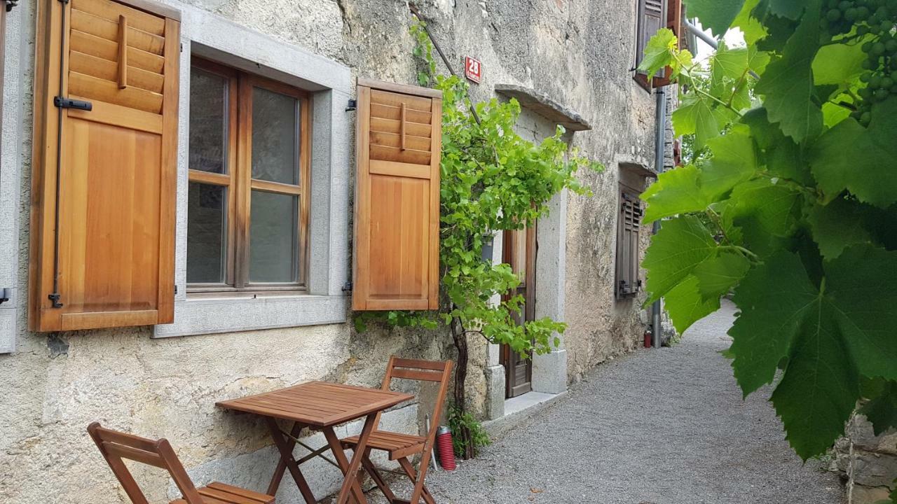 Blackbird House Stanjel Historic Center ภายนอก รูปภาพ